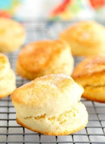 Close up picture of shortcake biscuits on a wire cooling rack.