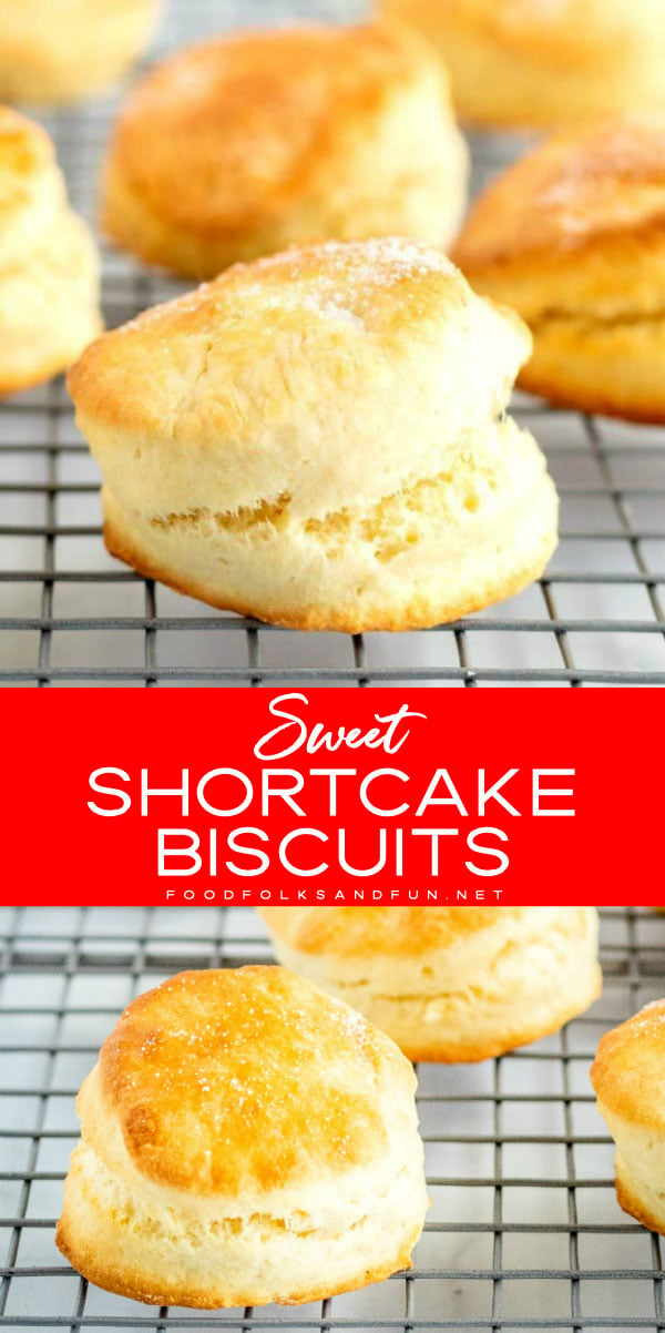 This shortcake biscuit recipe makes the perfect vessel for berry shortcake. The best part is they are made, start to finish, in just 20 minutes. via @foodfolksandfun