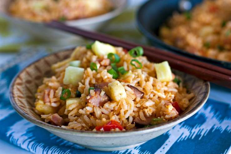 Put those holiday ham leftovers to good use by making this Hawaiian Fried Rice recipe. It’s quick, easy and SO delicious!