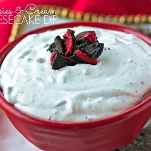 This Cookies and Cream Cheesecake Dip is a fun addition to your holiday get-togethers. Plus you can make it in just 5 MINUTES!
