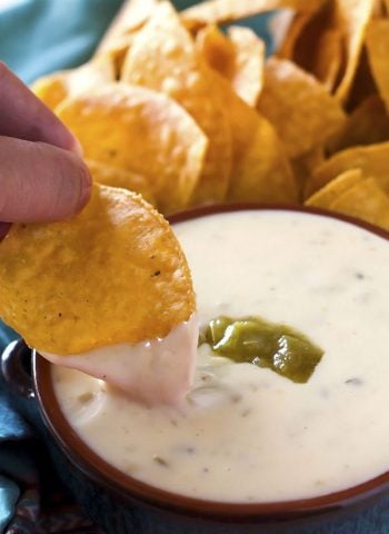 This homemade Green Chile White Queso Dip is incredibly easy to make and SO delicious! All you need is 5 minutes and 5 ingredients!