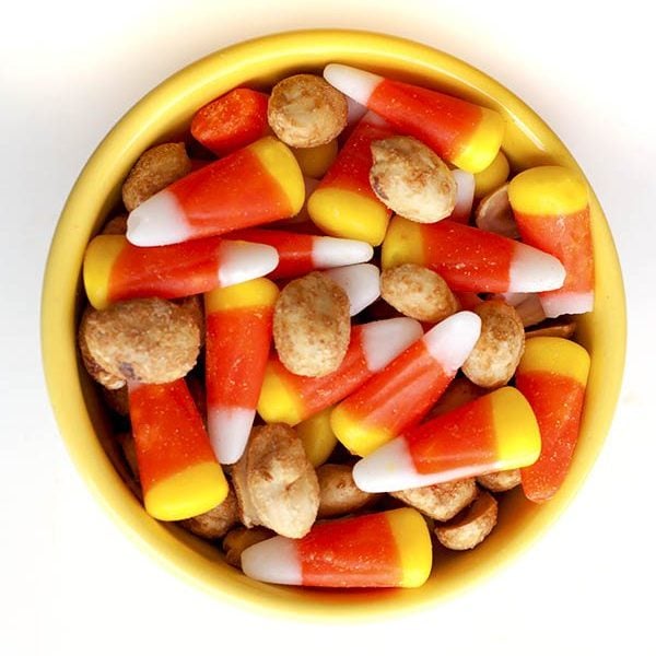 As if candy corn wasn’t addicting enough, this Candy Corn Snack Mix is the perfect combination of salty and sweet that just makes it irresistible. 