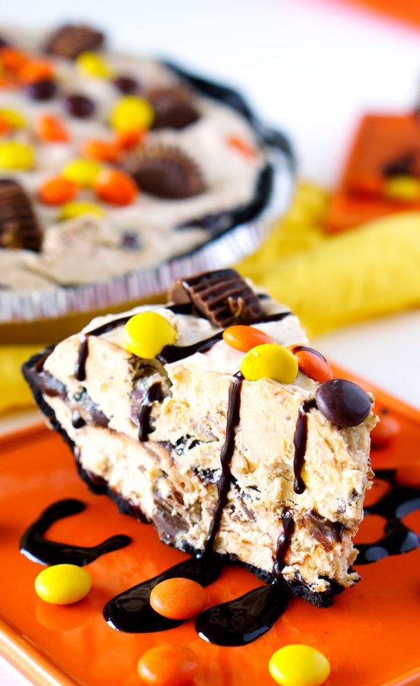 Frozen Reese's Peanut Putter Pie • Food Folks and Fun