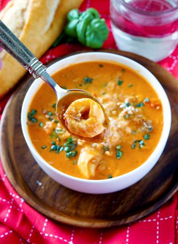 The most delicious Creamy Tomato Tortellini Soup recipe