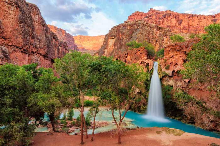 Havasupai Falls is one of those places that you must see in your lifetime. It takes a bit of time and planning to get there, but it's SO worth it!