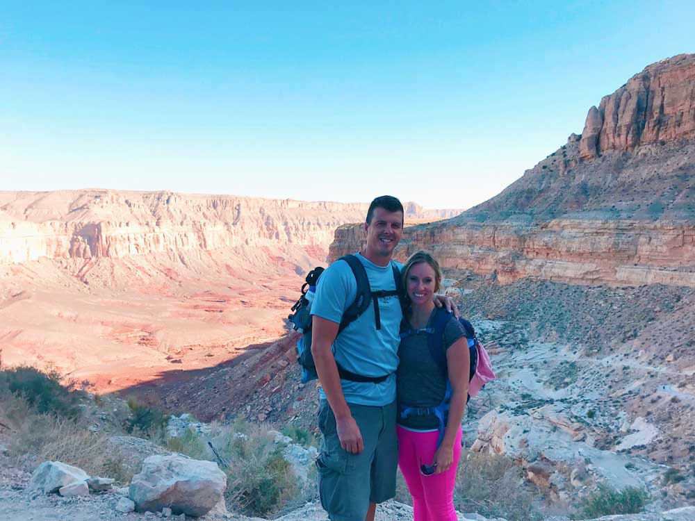 Two hikers on their way to hike down to Havasupai Falls