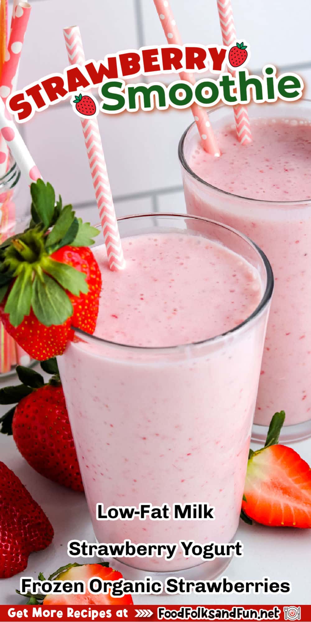 This strawberry smoothie recipe is a quick and easy three-ingredient smoothie that’s great for breakfast on the go! 
 via @foodfolksandfun