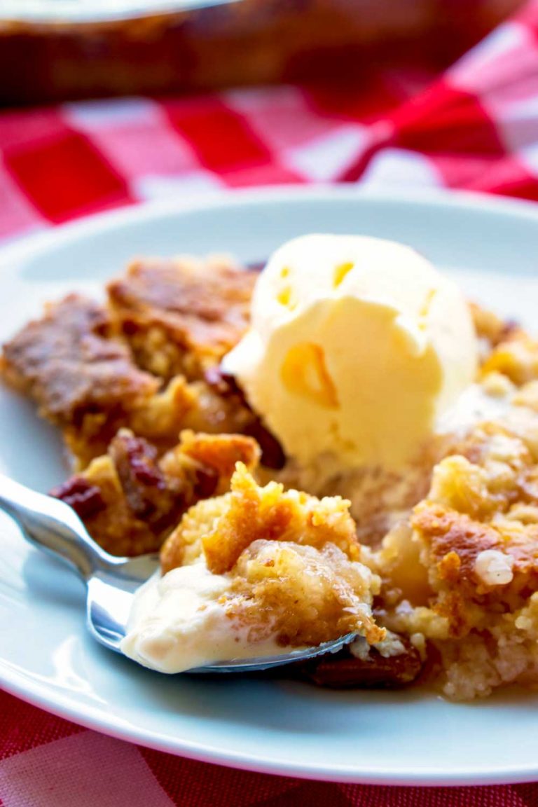 Apple Pie Filling Dump Cake – just 4 ingredients!