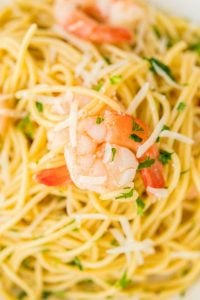 A close up of a dish of Shrimp Scampi Pasta