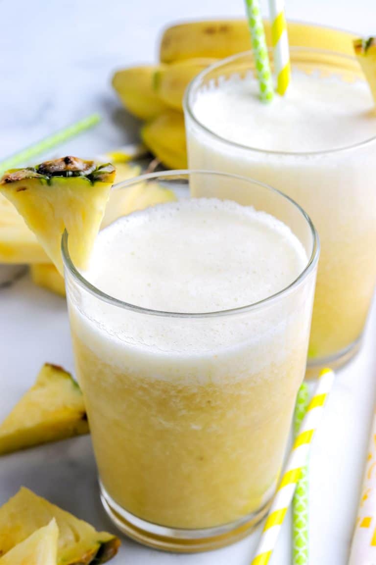 Simple Pineapple Smoothie Recipe