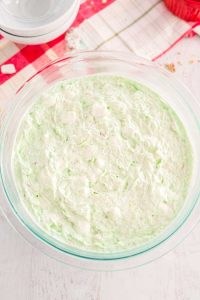 How to Make Watergate Salad Step 7