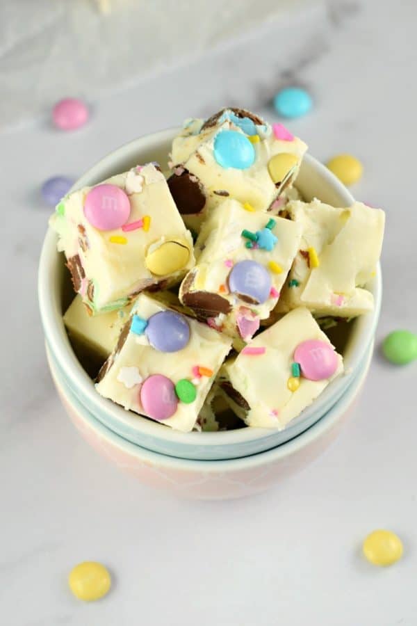 Pieces of Easter Fudge in a bowl