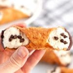 Close up picture fo a finished cannoli.