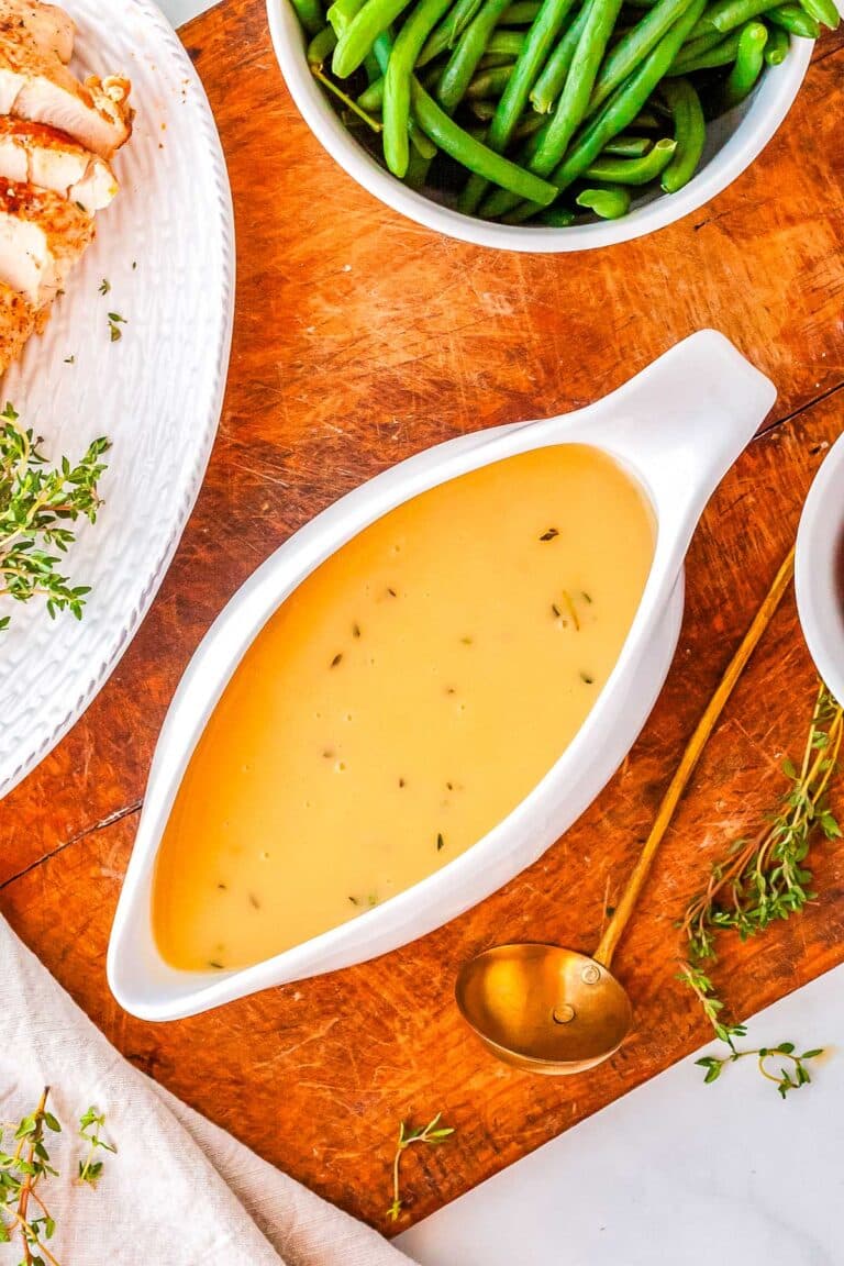Turkey gravy without drippings in a white gravy boat.