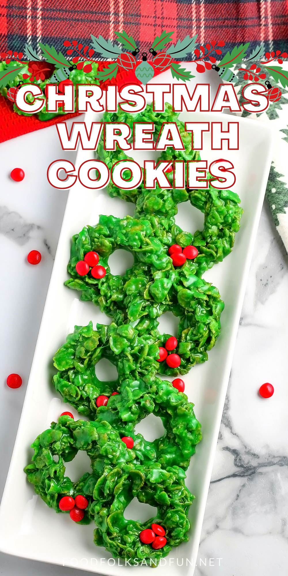 Five ingredients and 15 minutes are all that you need to make these no-bake Christmas Wreath Cookies. Grad the kids, because they’ll love making these cornflake wreath cookies with you.  via @foodfolksandfun