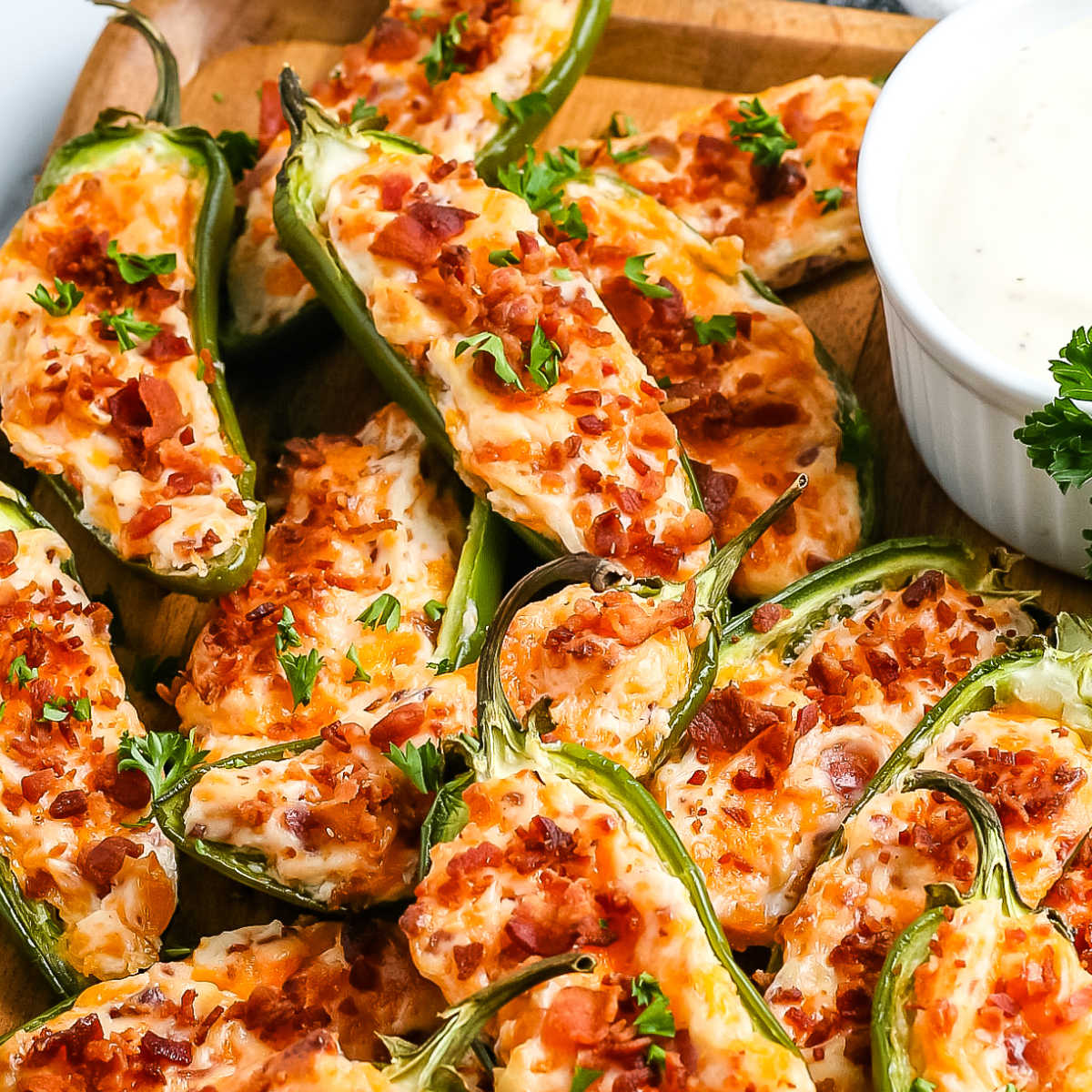 https://foodfolksandfun.net/wp-content/uploads/2020/12/Baked-Cream-Cheese-Jalapeno-Poppers.jpg