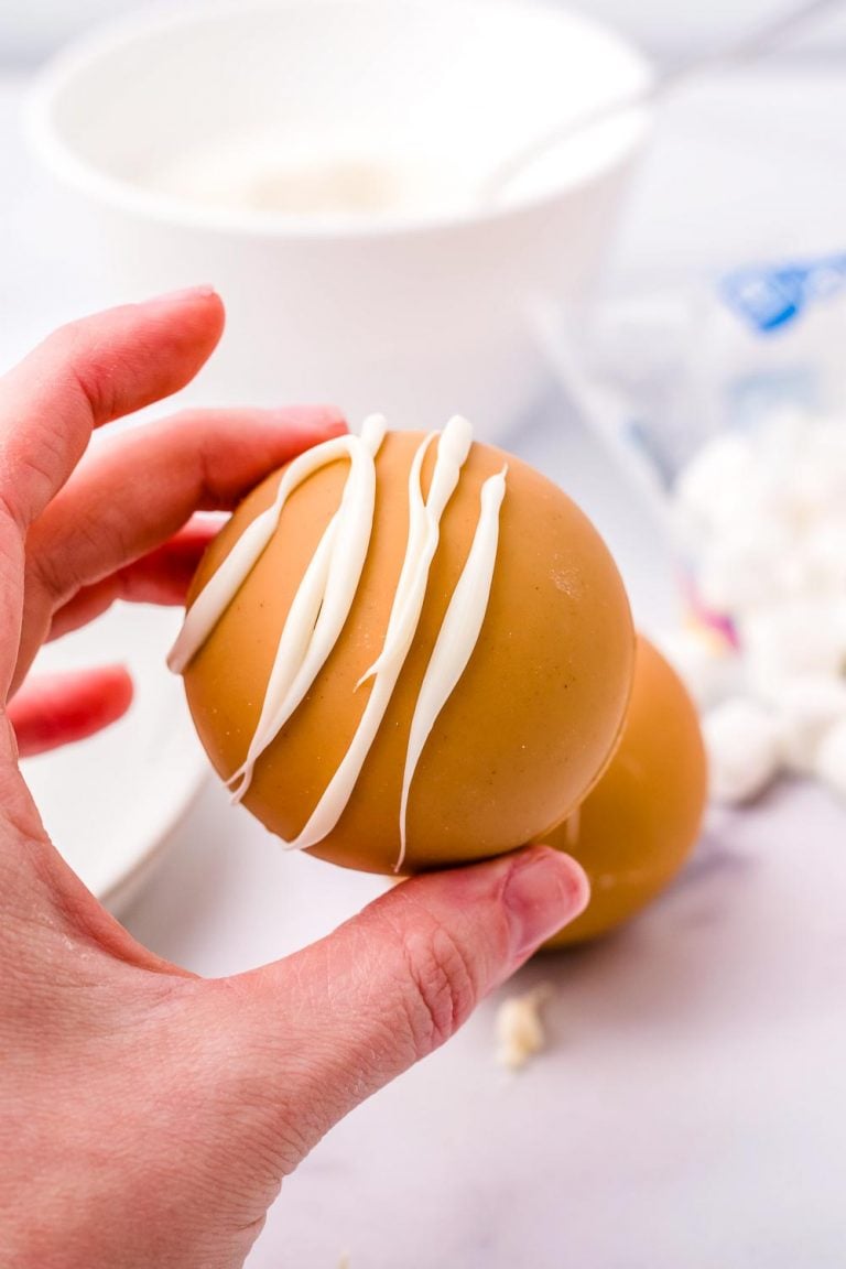 Peanut Butter White Hot Chocolate Bombs