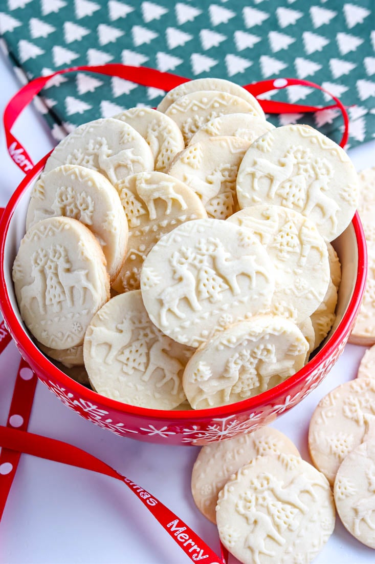 Shortbread Cookie Recipe For Embossed Rolling Pin • Food Folks and Fun
