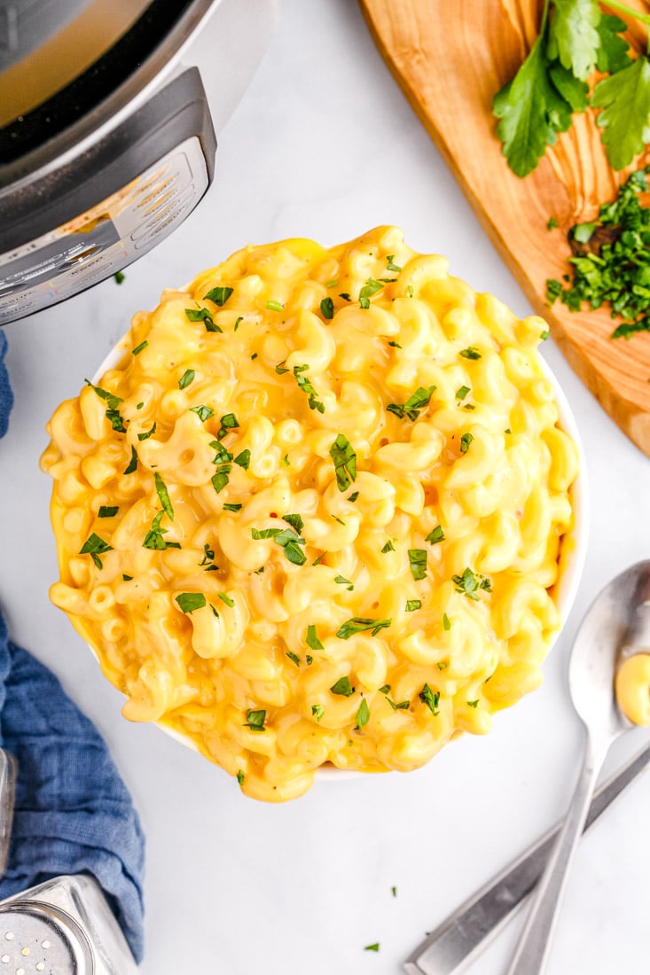 An overhead picture of the finished Instant Pot Mac and Cheese.