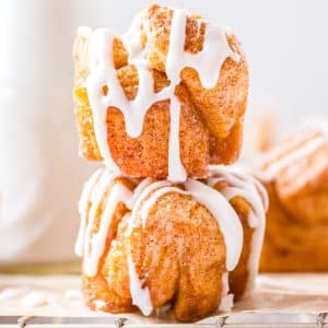 A close up picture of the finished Monkey Bread Muffin recipe.