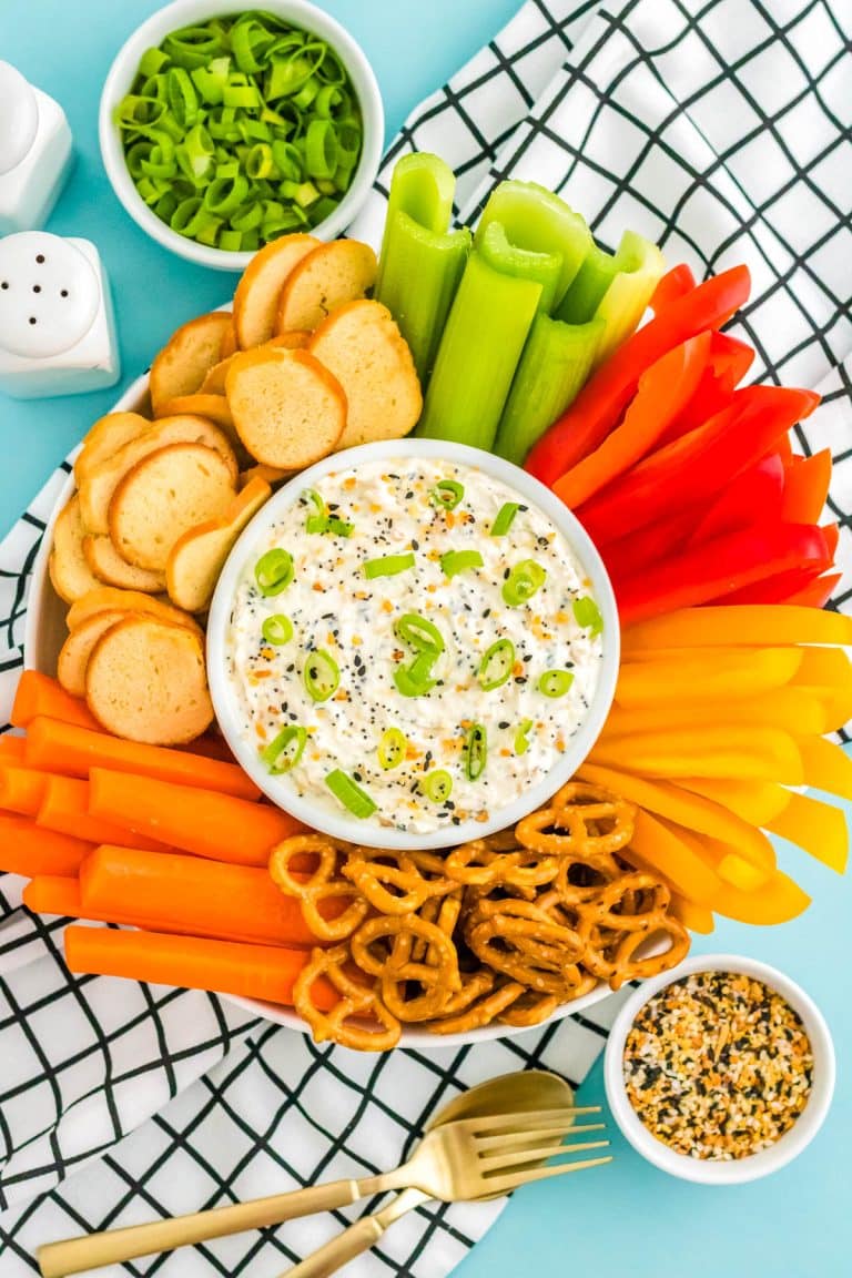 Everything But the Bagel Dip